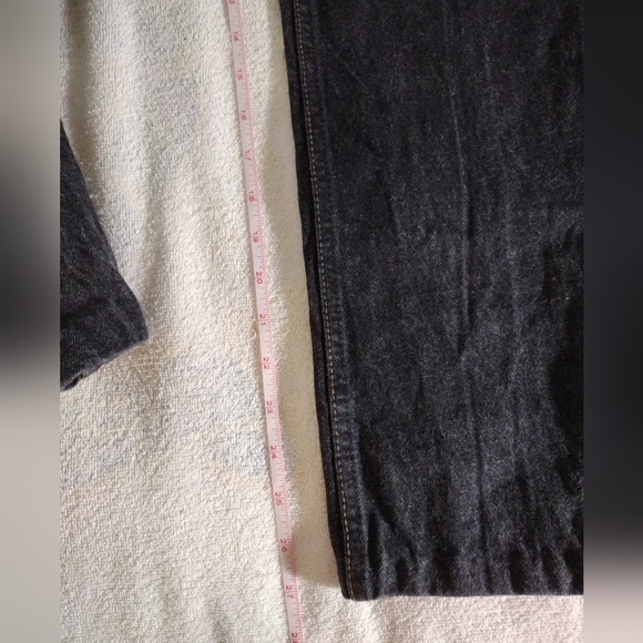 Vintage Levi's Women's 501, Size 7, Blue Denim 5 Button - Picture 8 of 12